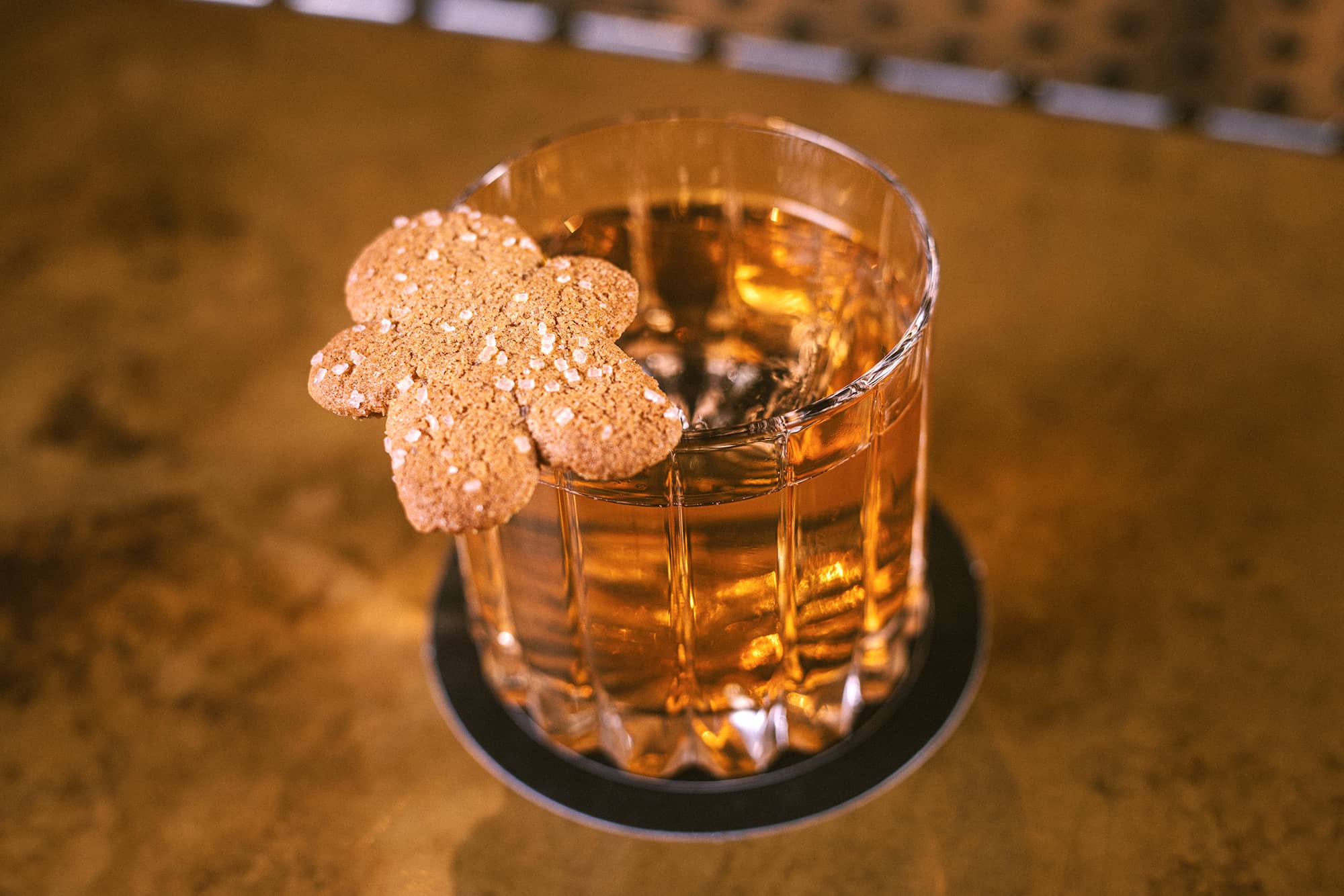 Gingerbread Jay: A Clarified Milk Punch