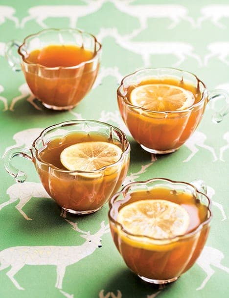 Hot Punch Recipe: Ponche Navideño