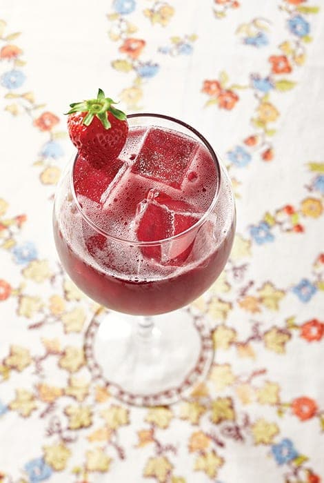 Que Syrah Syrah Wine Cocktail