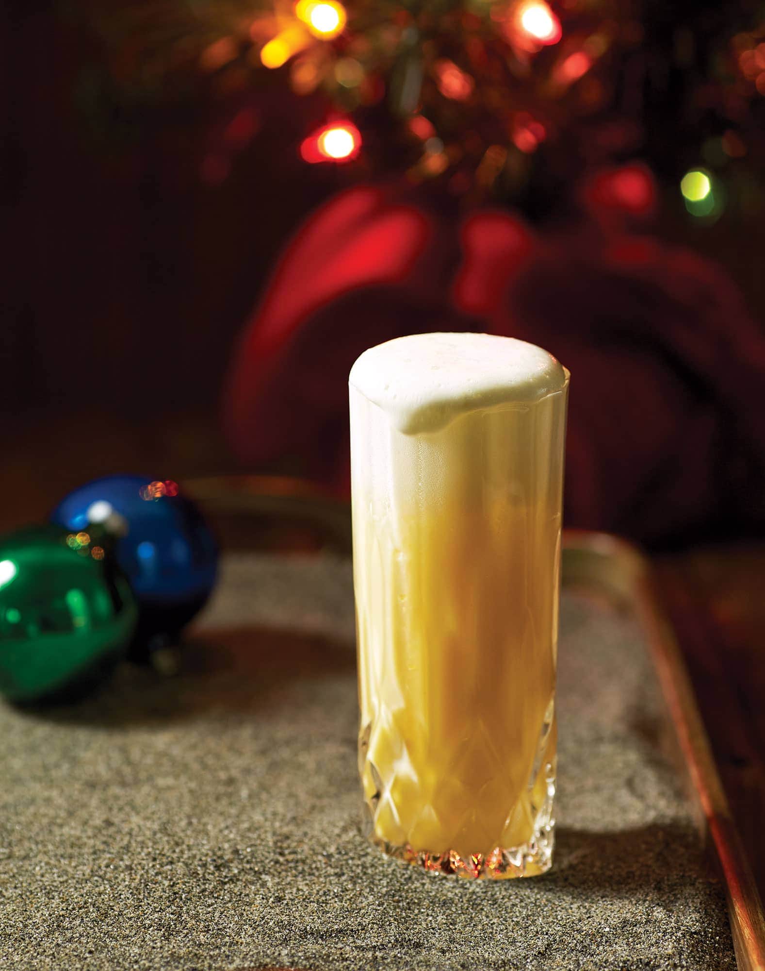 Royal Fizz: An Eggnog Fizz